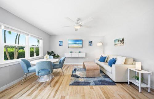 Siesta Key, Heated Pool, Dock on Lagoon, Turtle Beach 1 mile and Crescent Beach 2 miles, 1bdr - Foto 4