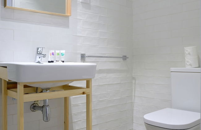 NQN Aparts & Suites Madrid - Foto 42