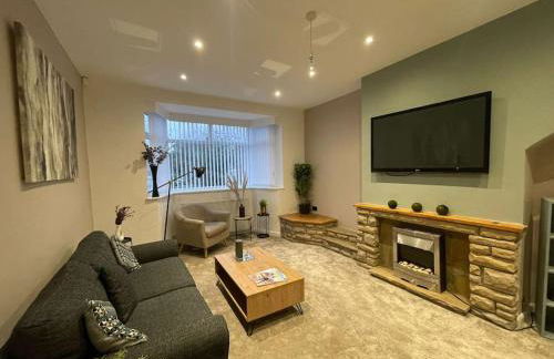 Modern Spacious 5 Bed House in Newcastle - Foto 1