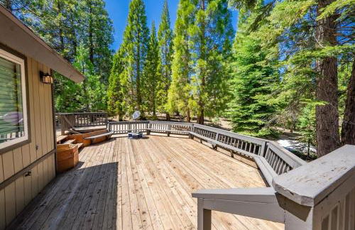 Lux Western Cabin Pool Table Ping Pong Vibes - Foto 59