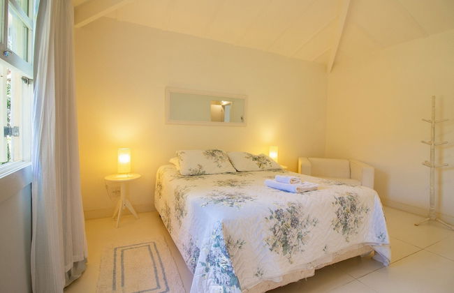 Harmoniosa Mansão com 7 Suítes Ferradura - Foto 12