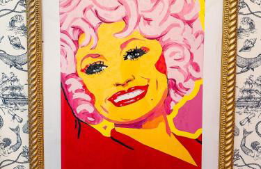 Dolly's Yacht Club - Cozy Retreat Near Broadway - Foto 28