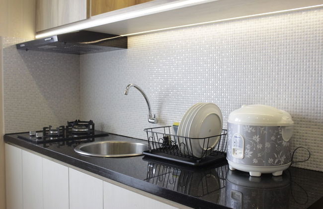 Homey and Chic 2BR Apartment Newton Residence - Foto 11