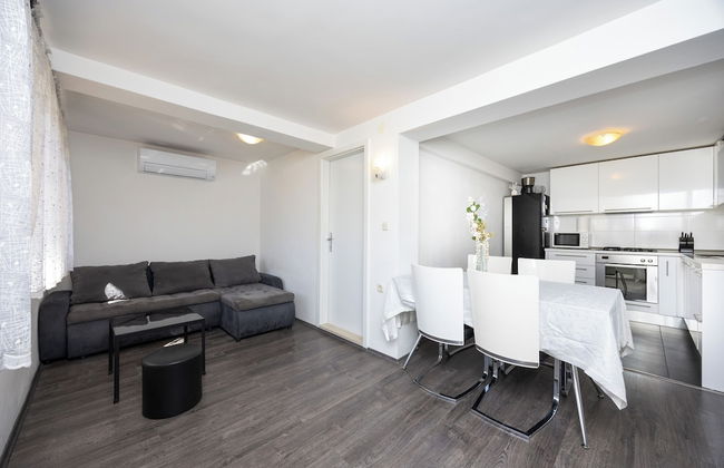 Apartmani Marija - Foto 1