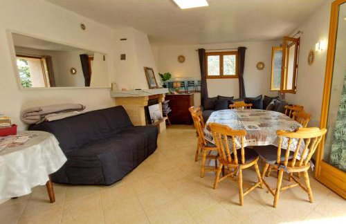 3 Bed House Sleeps 8 -Private Garden -Pets Ok - Foto 40