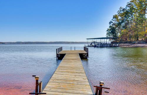 Dock and Views Family Retreat on Lake Hartwell! - Foto 28