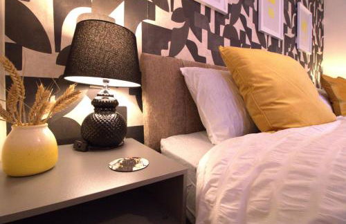 Stylish & Cosy Stay 2-Bed House Train Station Hospital Garden Fast WiFi - Foto 3