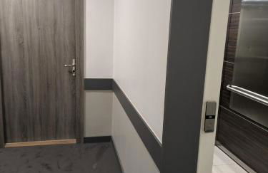 Beautiful flat around Geneva & its airport Palexpo - Photo 13