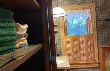 Watsons Woodland Manor at Deer Creek Winery - Foto 5