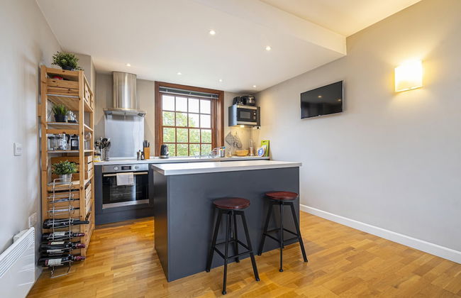 Peaceful Putney Apartment by Underthedoormat - Foto 19