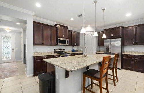 4 Mi to Dtwn Home with Pool Access in Sanford - Foto 8