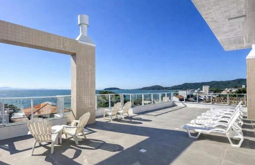 Luxo e exclusividade - Apartamento a 30m da praia da Cachoeira Floripa - Foto 4