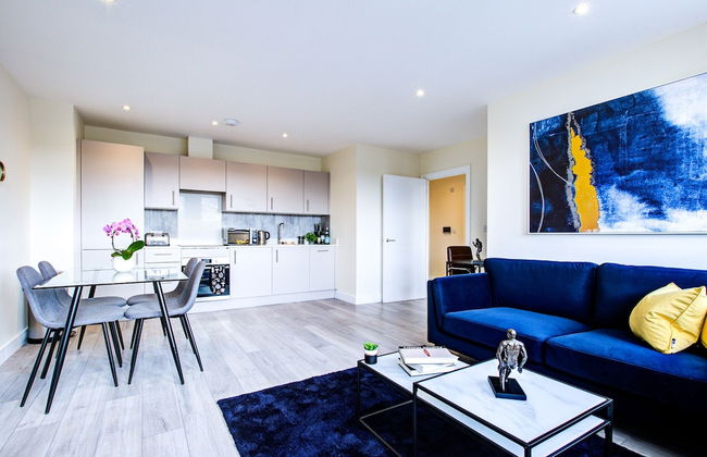 Charming 2-bed Apartment in Cheam, Sutton - Foto 7