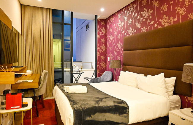 Illovo Central Apartments - Photo 6