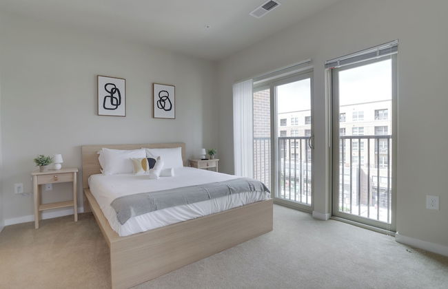 Comfort Apartments Near Capitol City - Photo 24