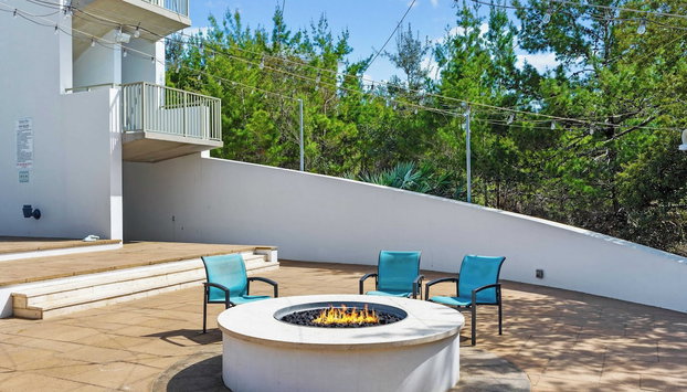 Three Times The Fun by Avantstay Blue Mountain Pool + Pet-friendly - Foto 3, Interior