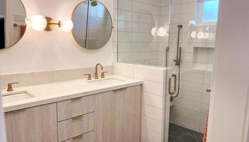 Luxury 3BR, 2BA Newly Renovated with Huge Backyard - Foto 4