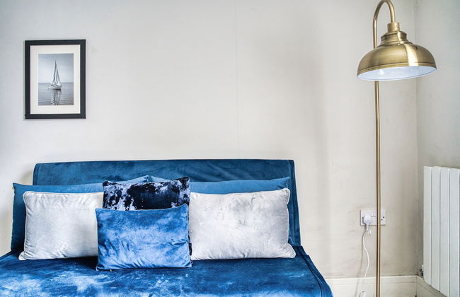 Spacious 1 Bedroom Near Hospital - Foto 11