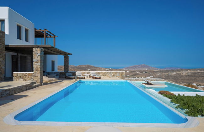 Amallini Suites Mykonos - Photo 19
