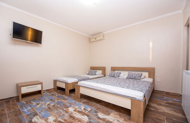 ACIKA apartments Rafailovici - Foto 9