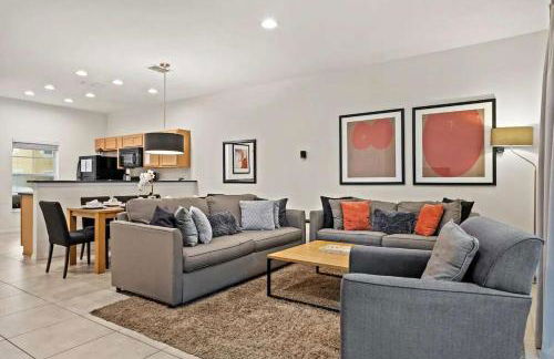 Spectacular House with 3BR - Private Pool, BBQ - Minutes from Disney! - Foto 37