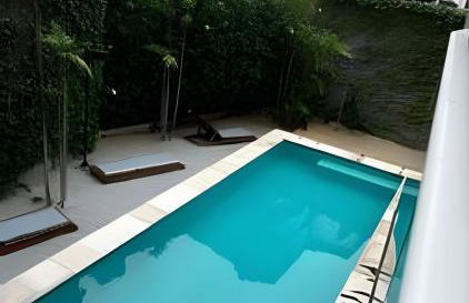 Apto completo com piscina Centro| Ao Lado do Metrô - Foto 9
