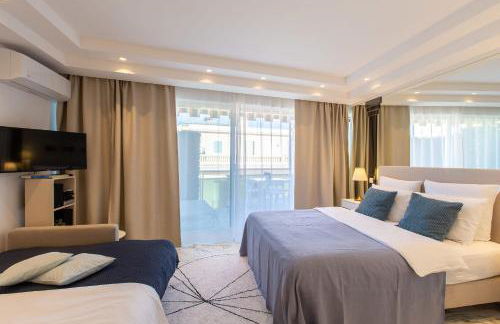 ROYAL PROMENADE Pool Terrace Sea View Air Conditioning - Foto 14