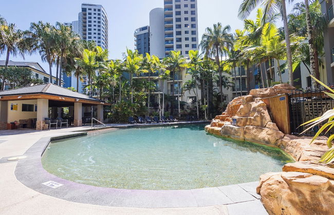 Currumbin Sands Holiday Apartments - Photo 69