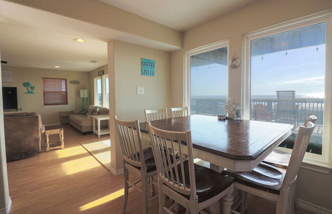 Superb Home With Private Walkover Unobstructed Views - Foto 50