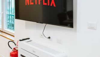 Close to Stadium & City Center - Modern Apartment - Foto 4