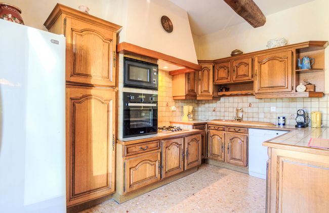 3 bedroom House in Althen-des-Paluds with private pool and garden - Photo 11