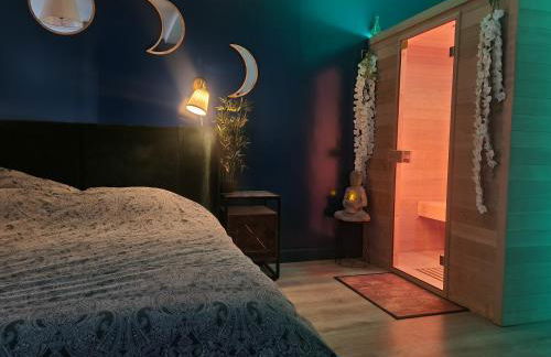 Sauna & Détente - Suite Privée - Tours - Netflix - Foto 7