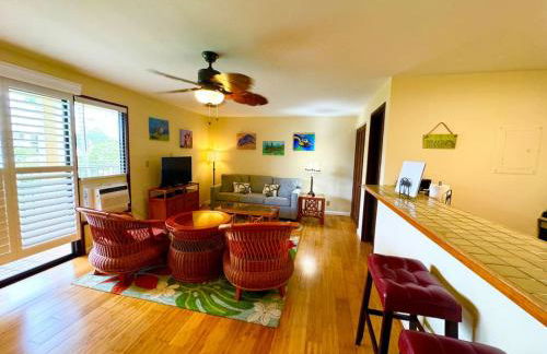 Tropical 1 Bedroom with 2 Full Bath at Resort - Foto 26