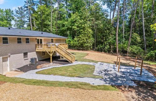 Spacious Mableton Home-Deck/Yard - Foto 29