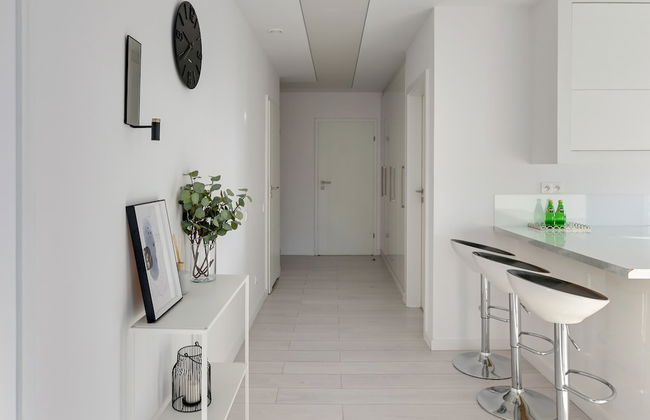 Waterlane Riverside - SPA, Pool, Gym & Parking by Downtown Apartments - Foto 10