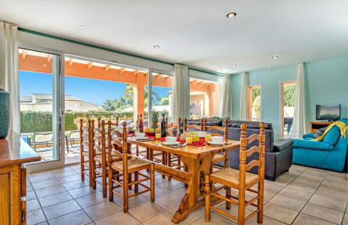 Villa Mar Flores by Villa Plus - Photo 17