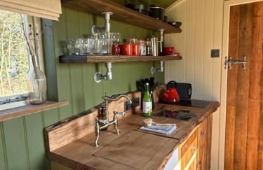 'Russet' Hut on fruit farm - Foto 2