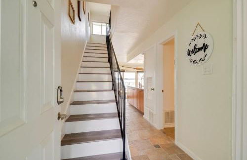 Lake Conroe Condo Balcony, Views and Pool Access! - Photo 9