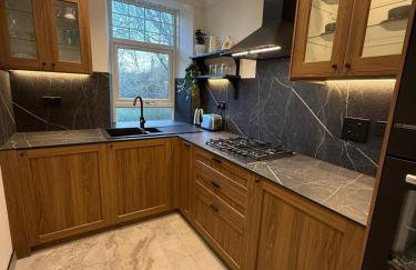 Home away from home in Glasgow - Free Street Parking - Photo 16