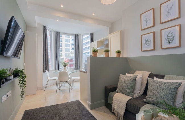 Central Belfast Apartments: 7 Camden Street - Photo 55