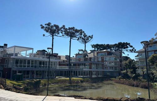 Apê Moderno e Aconchegante em Gramado RS c vaga - Foto 17