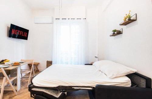 - - Superbe Studio avec Balcon - Nice Centre - - - Photo 8