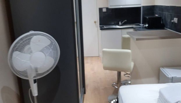 Room in House - Aa Guest Room2 - Photo 5, Chambre