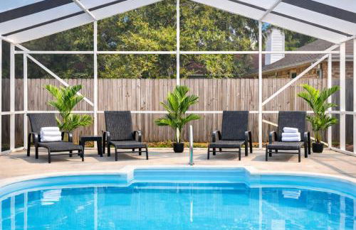 Pool House, Short Drive to Beach, Grill, Smart TV - Foto 28