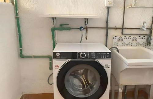 Disfruta frente al mar, a 50 metros, y desconecta - Foto 16