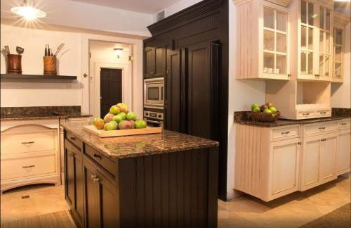 Historic Sailboat Bend Home 5 Min to Las Olas 4 miles to the Beach - Foto 11