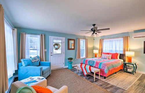 Unwind Fireside! Poconos Cottage 12 Mi to Slopes - Foto 11