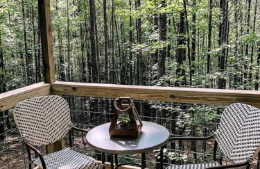 Secluded Treehouse Rental Ideal for Glamping in Alabama - Foto 4