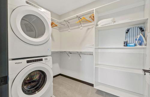 CozySuites Mass with parking lounge & roof deck #32 - Foto 12