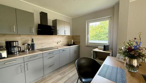 Ferienwohnung Bella - mit Waschmaschine, Fahrstuhl und Carport in ruhiger Altstadtlage von Ballenstedt - Foto 5, stove